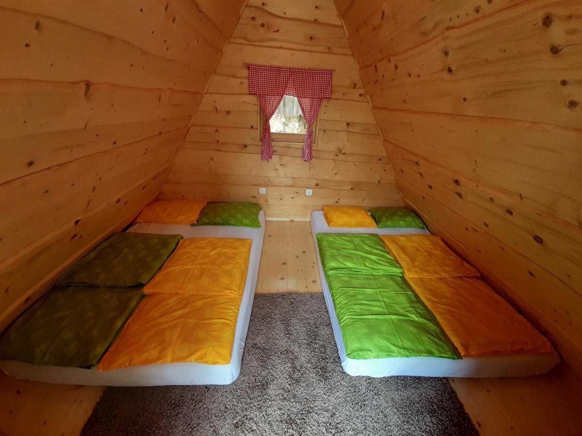 Glamping Lake Bloke Nova Vas  المظهر الخارجي الصورة