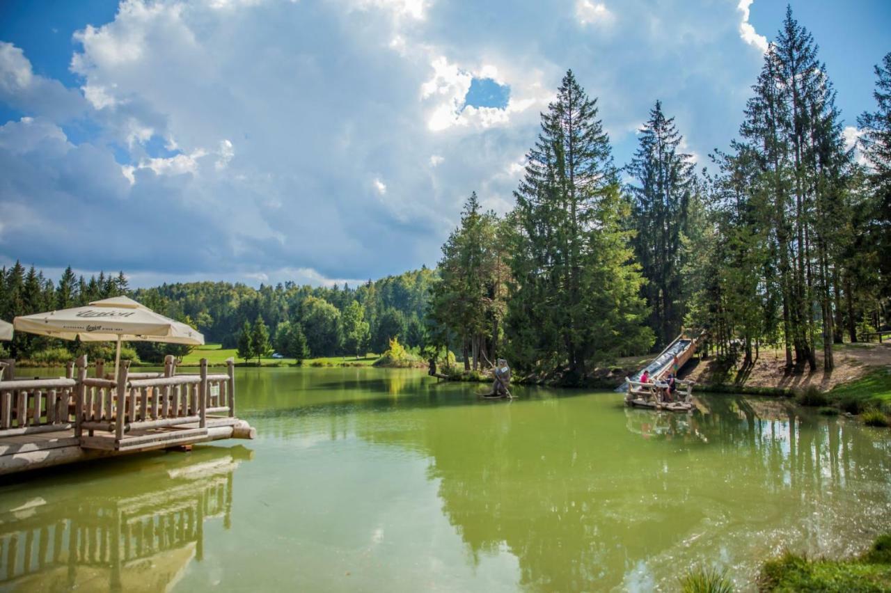 Glamping Lake Bloke Nova Vas  المظهر الخارجي الصورة